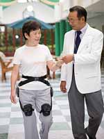 Rehabilitation training with Honda's walking assist device 